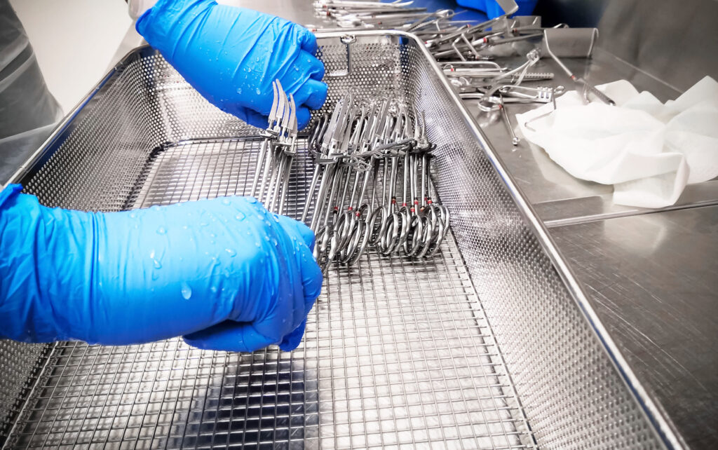 Reinigung und Desinfektion Medizinprodukte AEMP