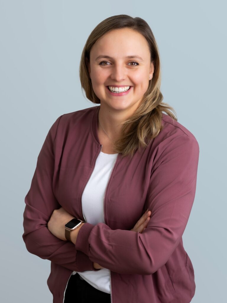 SanaClean Marketing, Stefanie Mark